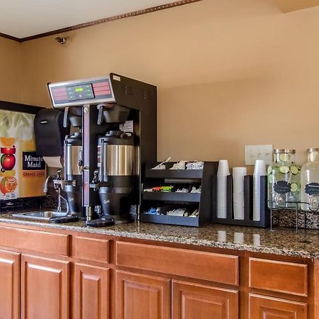 פורט קולינס Americas Best Value Inn & Suites Ft Collins E At I-25 מראה חיצוני תמונה