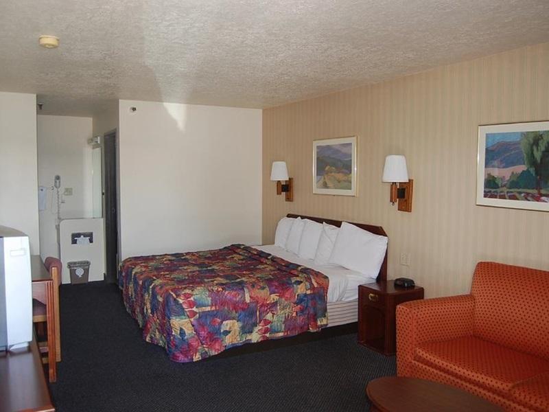 פורט קולינס Americas Best Value Inn & Suites Ft Collins E At I-25 מראה חיצוני תמונה