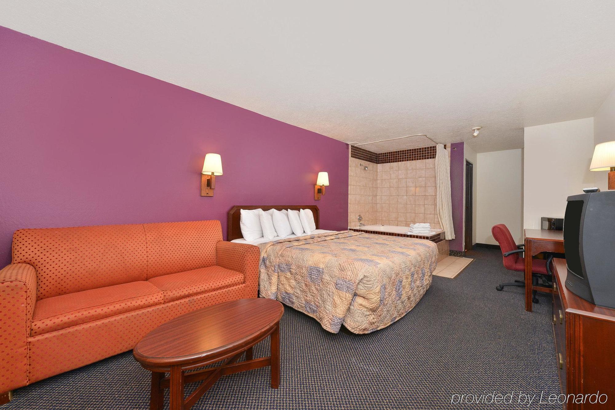 פורט קולינס Americas Best Value Inn & Suites Ft Collins E At I-25 מראה חיצוני תמונה