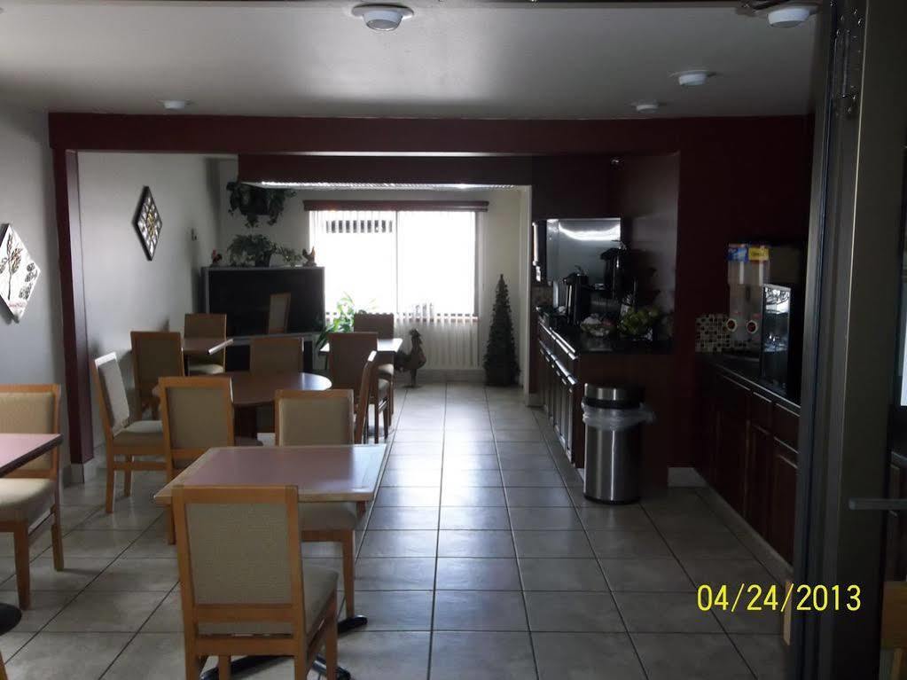 פורט קולינס Americas Best Value Inn & Suites Ft Collins E At I-25 מראה חיצוני תמונה