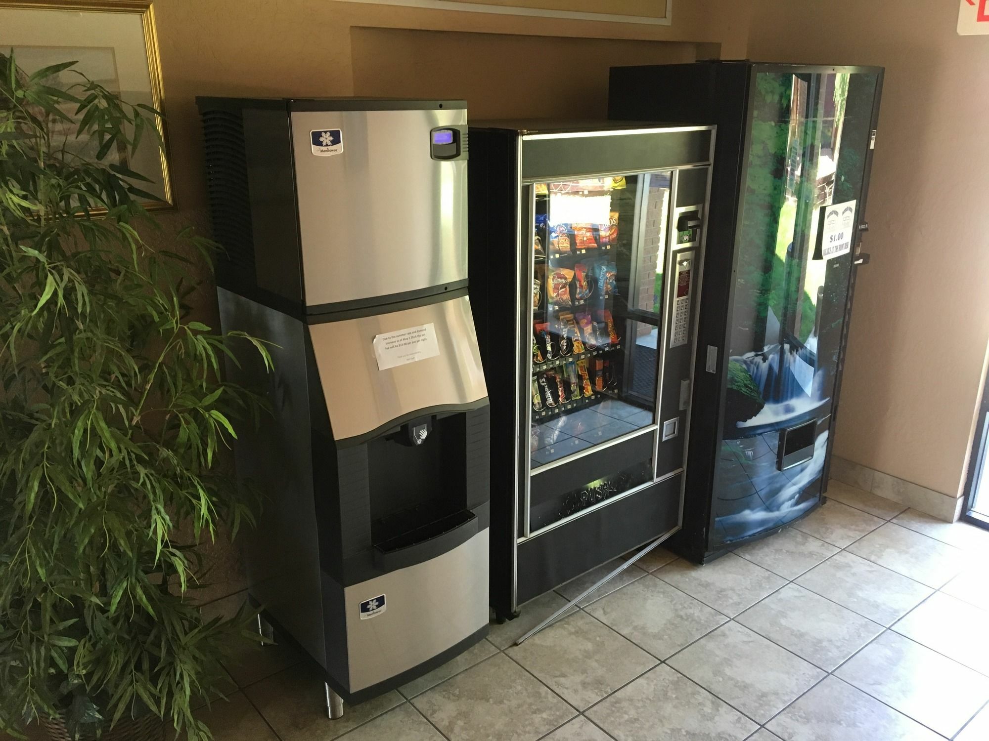 פורט קולינס Americas Best Value Inn & Suites Ft Collins E At I-25 מראה חיצוני תמונה