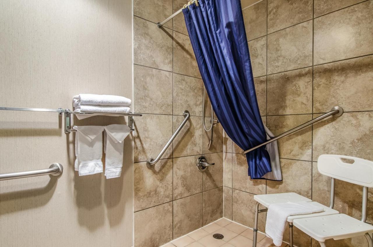 פורט קולינס Americas Best Value Inn & Suites Ft Collins E At I-25 מראה חיצוני תמונה