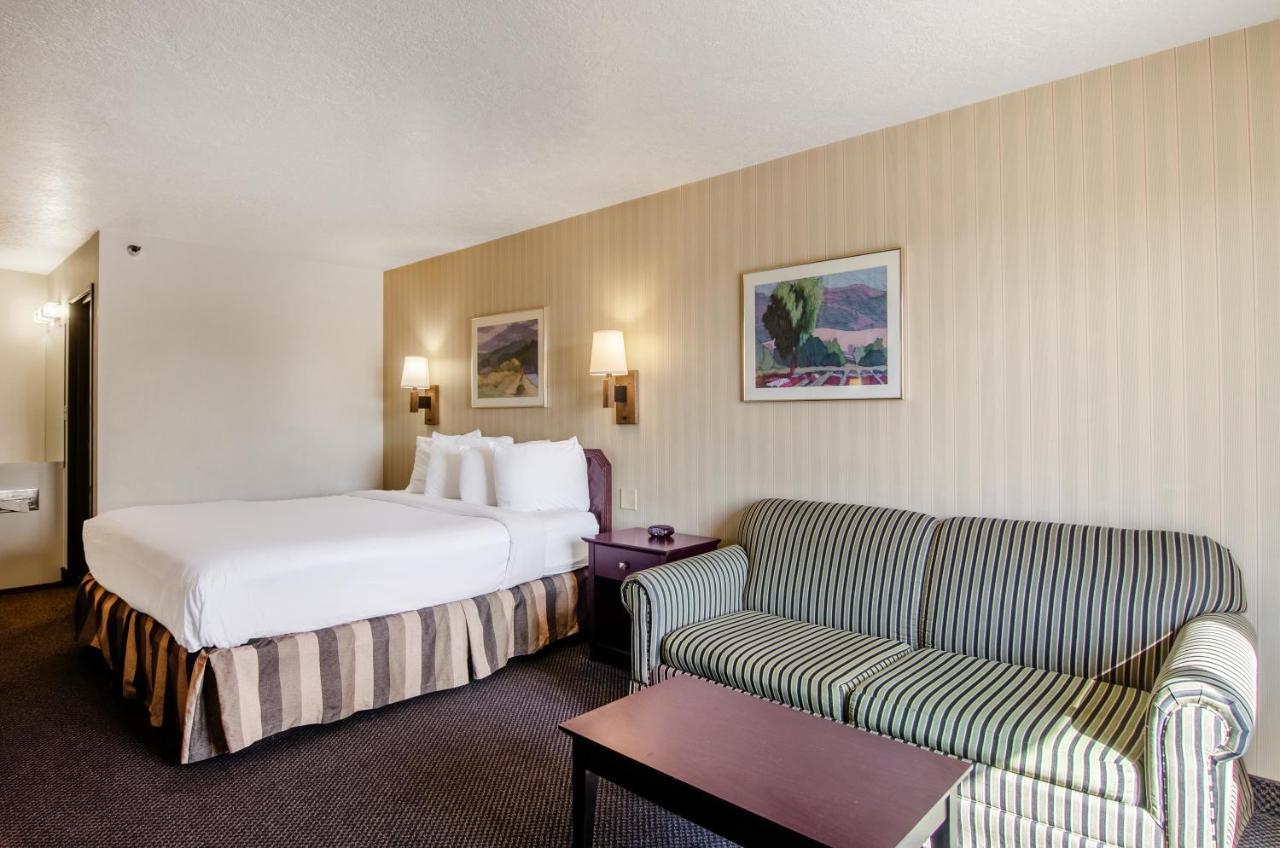 פורט קולינס Americas Best Value Inn & Suites Ft Collins E At I-25 מראה חיצוני תמונה