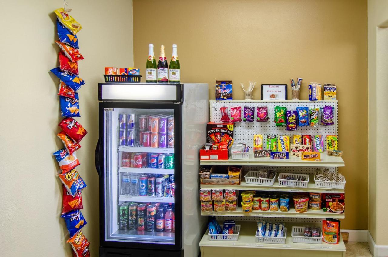 פורט קולינס Americas Best Value Inn & Suites Ft Collins E At I-25 מראה חיצוני תמונה
